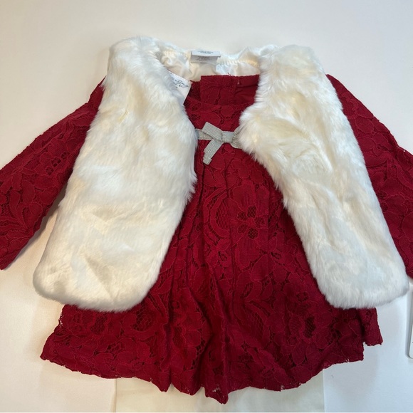 Starting Out 3PC Set, White Faux Fur Vest, Red Lace Shirt, Ivory Leggings, NWT! - Picture 3 of 5
